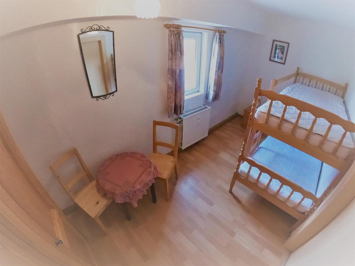 Ferienwohnung Haubner Neukieritzsch ภายนอก รูปภาพ