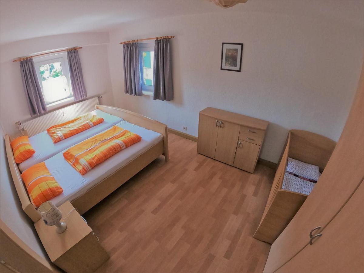 Ferienwohnung Haubner Neukieritzsch ภายนอก รูปภาพ