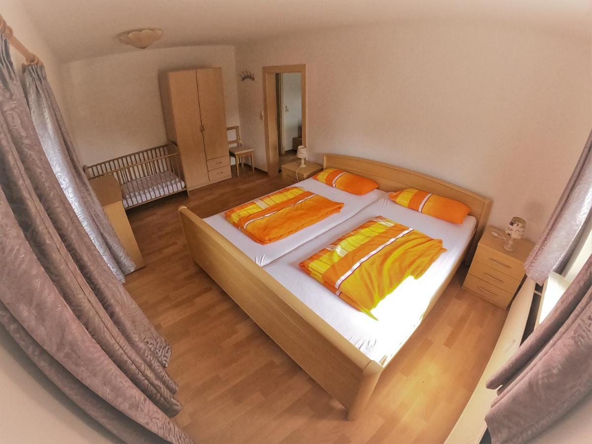 Ferienwohnung Haubner Neukieritzsch ภายนอก รูปภาพ